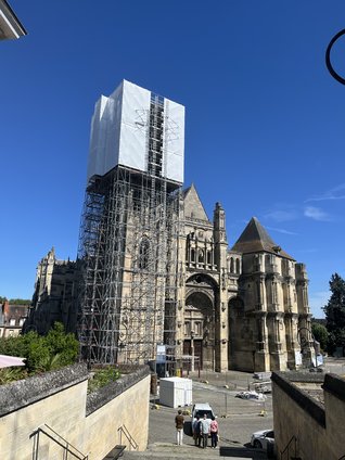 Kirche in Gisors 26