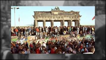 Screenshot_History_of_German_Democracy__Film_5_